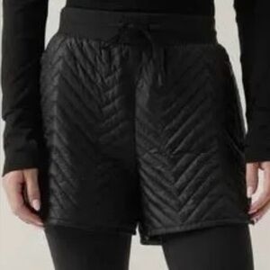 Athleta Apres Ski quilted water resistant shorts 4